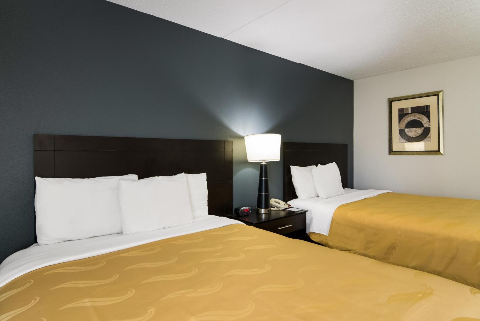 Quality Inn Aurora - Naperville Area Exterior photo